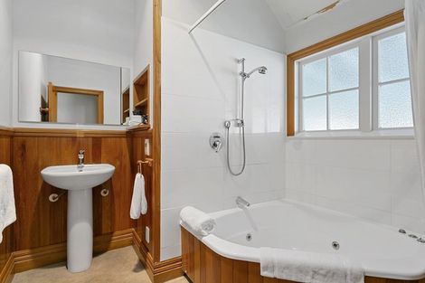 Photo of property in 9/30 Sorrento Drive, Rangatira Park, Taupo, 3330