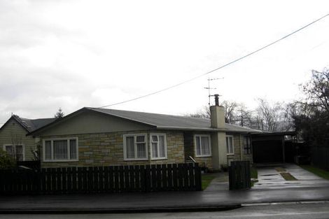 Photo of property in 271 High Street North, Carterton, 5713