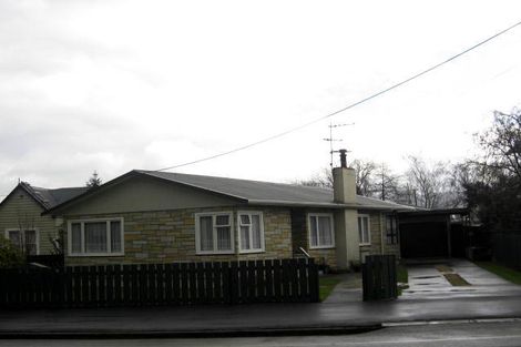 Photo of property in 271 High Street North, Carterton, 5713