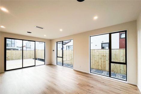 Photo of property in 5 Turbine Way, Hobsonville, Auckland, 0616