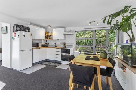 Photo of property in 61 Renown Road, Raumati South, Paraparaumu, 5032