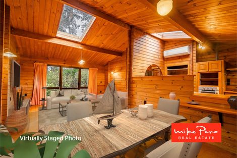 Photo of property in 4 Arama Avenue, Titirangi, Auckland, 0604