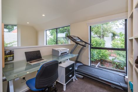 Photo of property in 10 Haineswood Lane, Sockburn, Christchurch, 8042