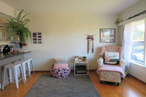 Photo of property in 2/63 Killarney Street, Takapuna, Auckland, 0622