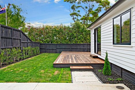 Photo of property in 56 Mcintyre Road, Mangere Bridge, Auckland, 2022