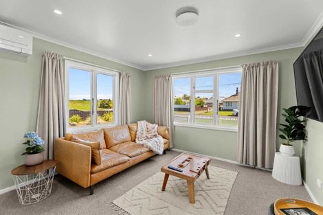 Photo of property in 8 Grey Street, Waitara, 4320