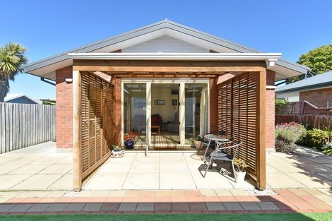 Photo of property in 4/26 Meadow Street, Papanui, Christchurch, 8052