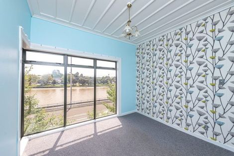 Photo of property in 54 Anzac Parade, Durie Hill, Whanganui, 4500