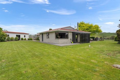 Photo of property in 1024 Mountain Road, Waiongana, Inglewood, 4389