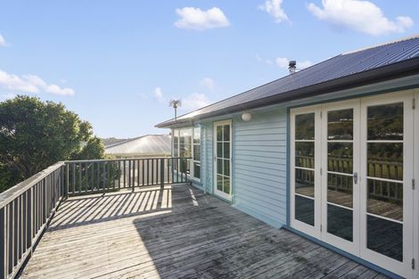 Photo of property in 47 Handyside Street, Tawa, Wellington, 5028
