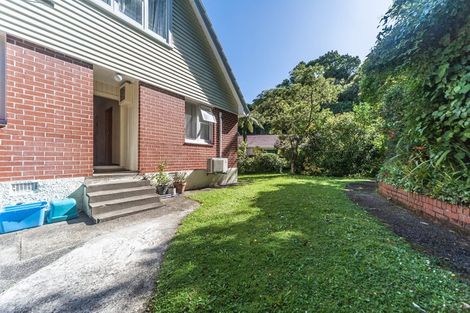 Photo of property in 7 Magnolia Grove, Maungaraki, Lower Hutt, 5010
