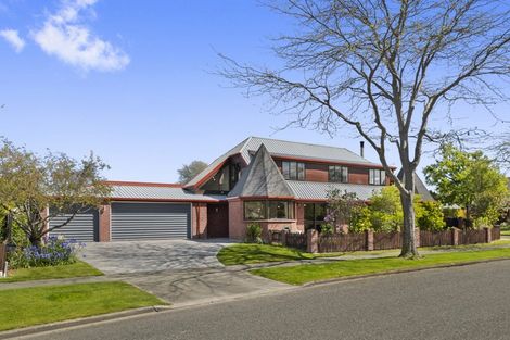 Photo of property in 11 Kedleston Drive, Avonhead, Christchurch, 8042
