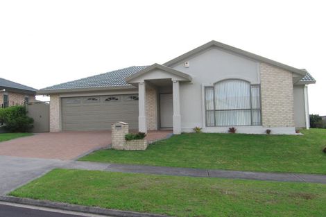 Photo of property in 7 Amesbury Rise, Henderson, Auckland, 0612