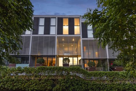 Photo of property in 92 Fisher-point Drive, Auckland Central, Auckland, 1010