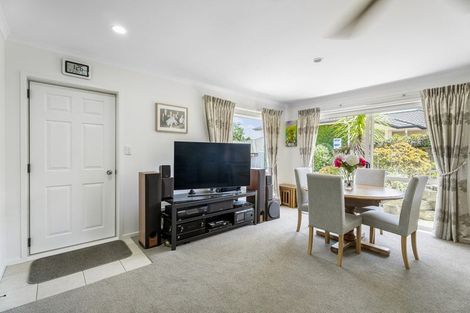 Photo of property in 1/22 Ellenbury Place, Stanmore Bay, Whangaparaoa, 0932