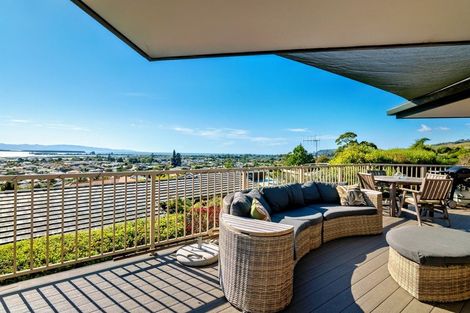 Photo of property in 18 Clairmont Heights, Stoke, Nelson, 7011