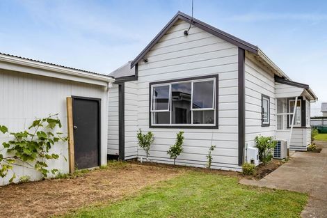 Photo of property in 9 Princes Street, Hawera, 4610
