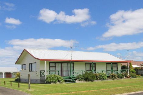 Photo of property in 25 Didsbury Drive, Waihi Beach, 3611