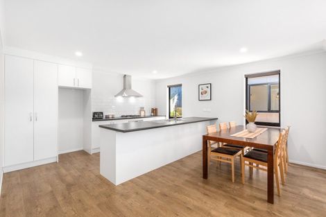 Photo of property in 6 Martingale Drive, Whitby, Porirua, 5024