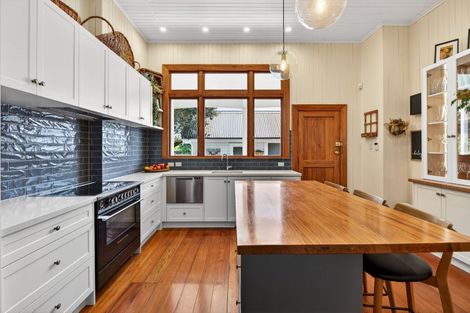 Photo of property in 503 King Street South, Hastings, 4122