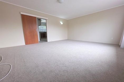Photo of property in 2/67 Titirangi Road, New Lynn, Auckland, 0600