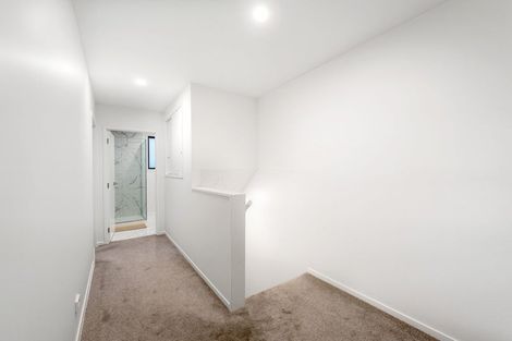 Photo of property in 1/21 Karamu Street, Te Atatu Peninsula, Auckland, 0610