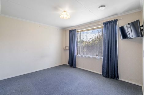 Photo of property in 11 Hamilton Street, East Gore, Gore, 9710