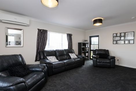 Photo of property in 67 Benmore Avenue, Cloverlea, Palmerston North, 4412