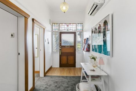 Photo of property in 50 Bridge Street, Rongotai, Wellington, 6022