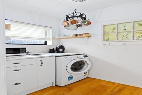 Photo of property in 21b Nukumea Common, Orewa, 0931