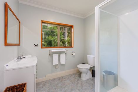 Photo of property in 251 Whitehills Road, Waitoki, 0994