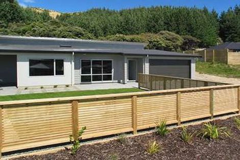 Photo of property in 111 Navigation Drive, Whitby, Porirua, 5024