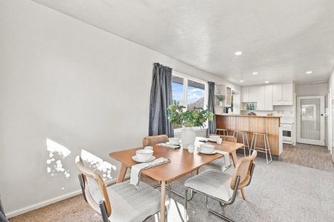 Photo of property in 20 Ramore Place, Redwood, Christchurch, 8051