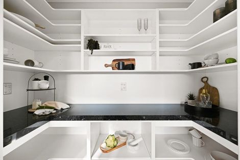 Photo of property in 6 Compton Grove, Huntington, Hamilton, 3210