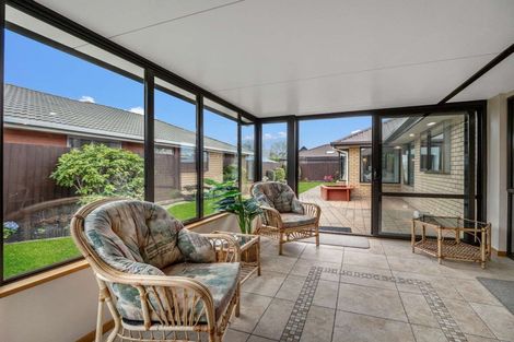 Photo of property in 10 Innisfree Place, Northwood, Christchurch, 8051