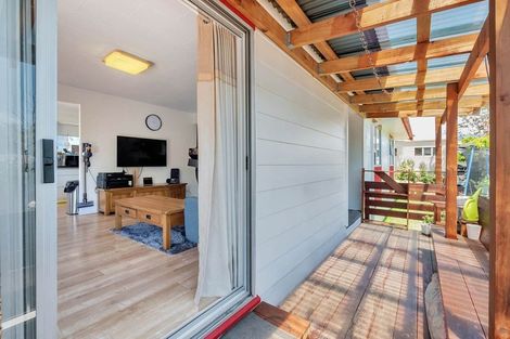 Photo of property in 58 Awaruku Road, Torbay, Auckland, 0630