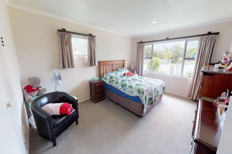 Photo of property in 9 Waterloo Crescent, Hokowhitu, Palmerston North, 4410