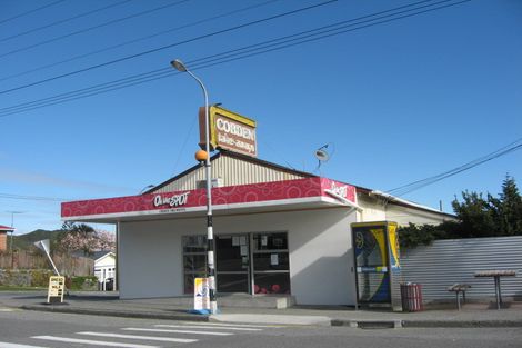 Photo of property in 128 Bright Street, Cobden, Greymouth, 7802
