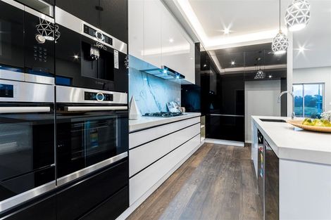 Photo of property in 54 Ashley Avenue, Long Bay, Auckland, 0630