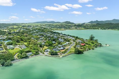 Photo of property in 104 Ritchie Road, Parua Bay, Whangarei, 0174