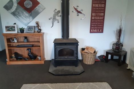 Photo of property in 67b Victoria Street, Carterton, 5713