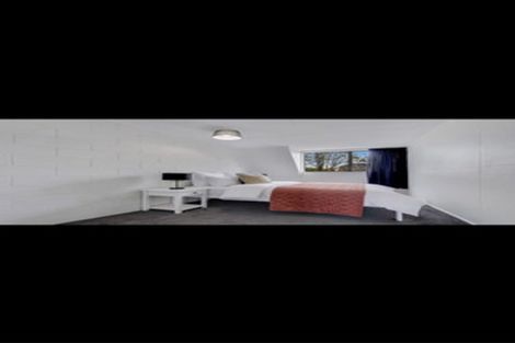 Photo of property in 4/43 Brockworth Place, Riccarton, Christchurch, 8011