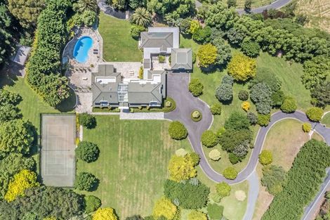 Photo of property in Lochlands, 377 Grays Road, Pauatahanui, Porirua, 5381