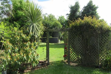Photo of property in 28 Leonard Street, Waimate, 7924