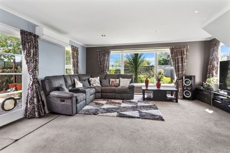 Photo of property in 72 Ohoka Road, Kaiapoi, 7630