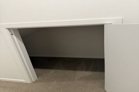 Photo of property in 211/2 Onepu Road, Kilbirnie, Wellington, 6022