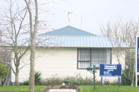 Photo of property in 18 Pohutukawa Drive, Pukete, Hamilton, 3200