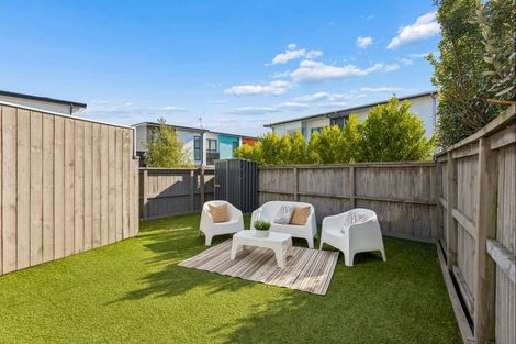 Photo of property in 3 Walter Merton Road, Hobsonville, Auckland, 0616