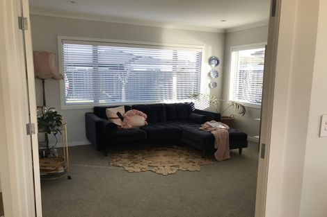 Photo of property in 25 Rakaia Way, Poraiti, Napier, 4112