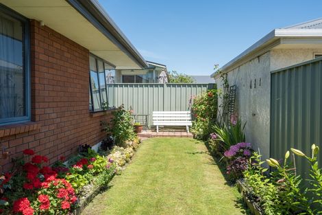 Photo of property in 2 Maitland Avenue, Stoke, Nelson, 7011